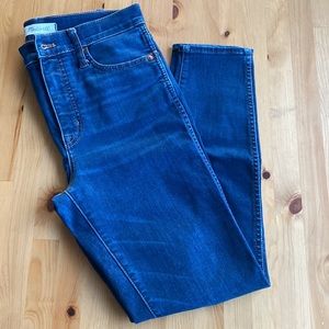 Madewell Hi Rise indigo skinny jeans in GREAT condition size 28